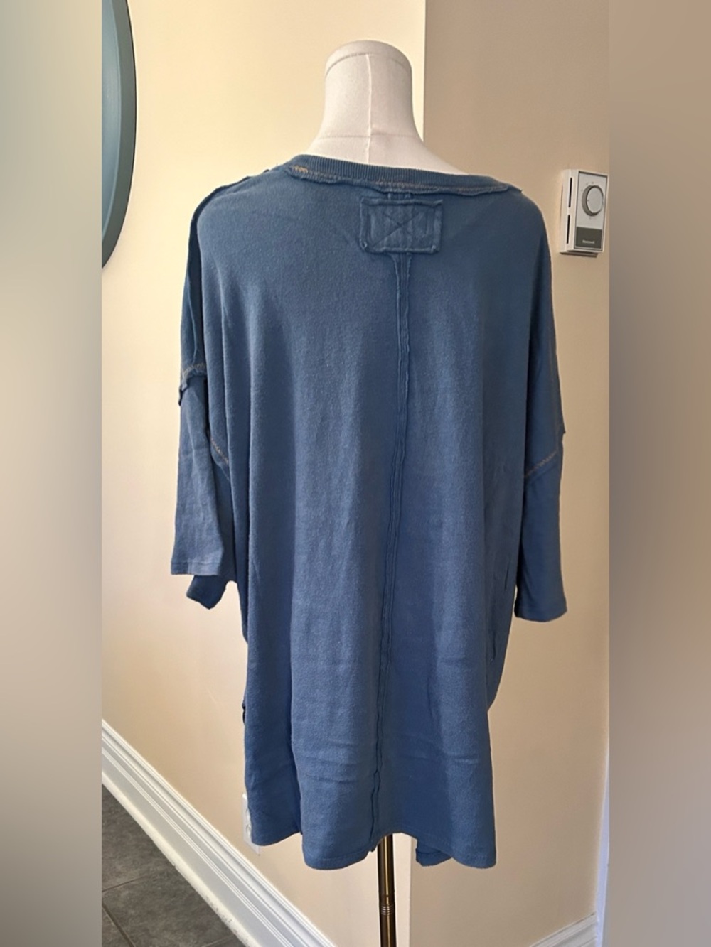 FREE PEOPLE × We The Free Love Rose Tee in navy combo size large - Picture 10 of 11